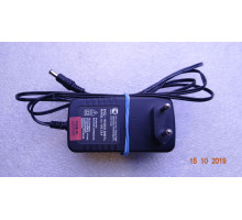 Блок питания 12 и 3.0 А