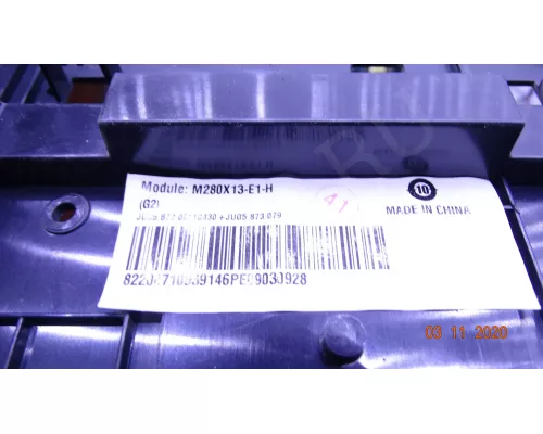 SVJ280A01_REV3_5LED_130402 нужно клеить линзы