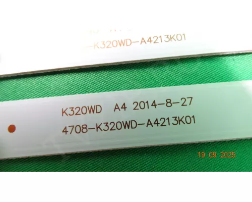 4708-K320WD-A4213K01 AOC LE32M3570/60