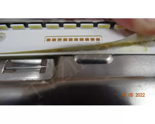 V6EY 320SM0 LED42 R4