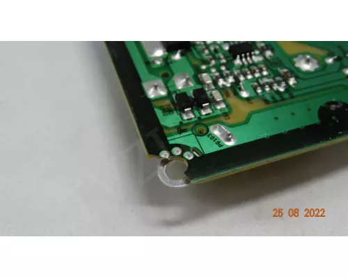 EAX67189201(1.7) LG 49UM7450PLA отколот угол!