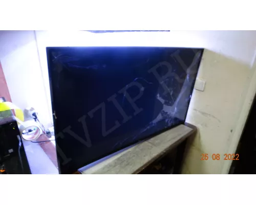 EAX67189201(1.7) LG 49UM7450PLA отколот угол!