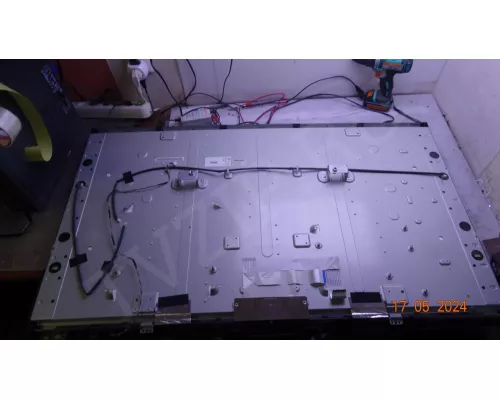 LC470WUG(SC)(B1) LC470WUG(SC)(B1)