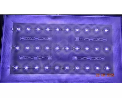 LM41-00867A LM41-00868A UE43TU7090U