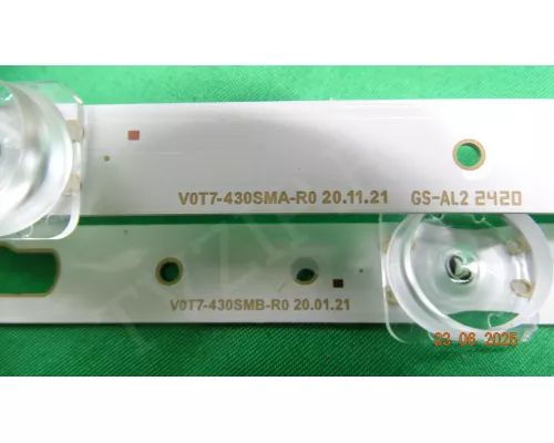 LM41-00867A LM41-00868A UE43TU7090U