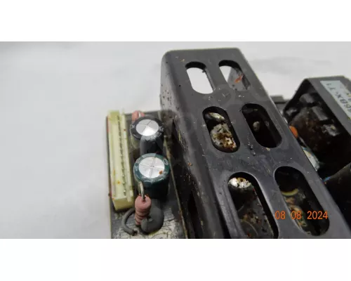 MLT666B-PL1. Следы тараканов множественные, дутые конденсаторы MLT666B-PL1. Следы тараканов множественные, дутые конденсаторы