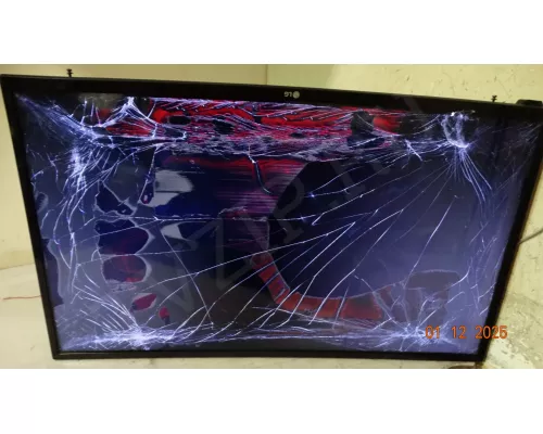 715G8524-M01-B00-004T LG 32LJ500U