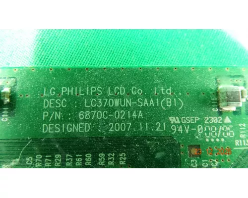 6870C-0214A TOSHIBA 37XV500PR