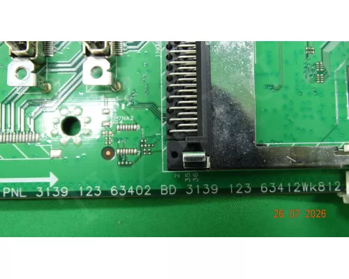 3139 123 63412 WK812 PHILIPS 32PFL7613D/12