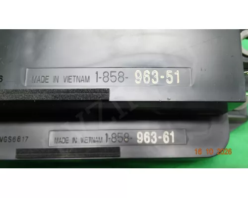 Динамики 1-858-963-51 1-858-963-61 SONY KDL-43WD756